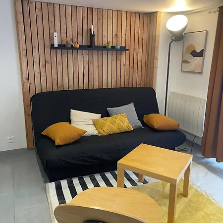 Charming Close To Lille Daire